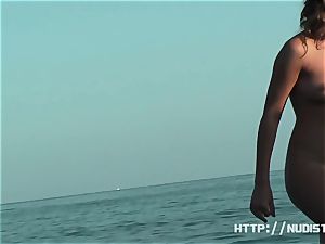 An excellent spy web cam nude beach hidden cam vid